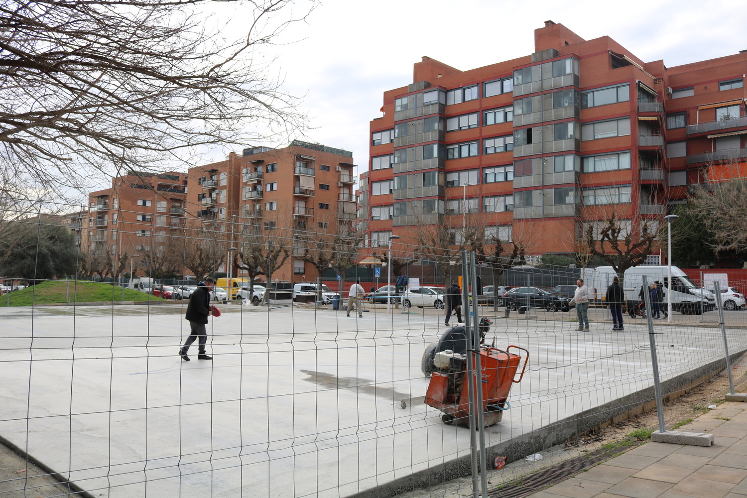 Imatge de la notícia: En marxa les obres de la nova Cruyff Court al Parc Antonio Machado